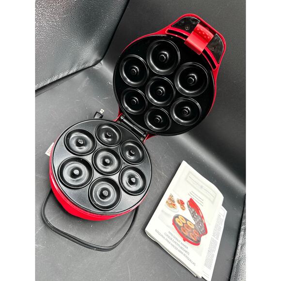 Bella Cucina- Mini Donut Maker - new in box - Picture 8 of 8